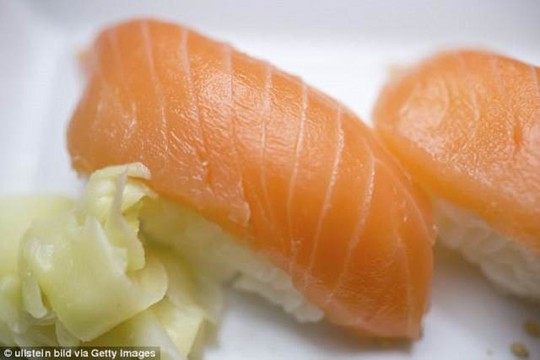 Cảnh báo: Ăn nhiều sushi, cẩn thận mắc bệnh giun sán - Ảnh 3.
