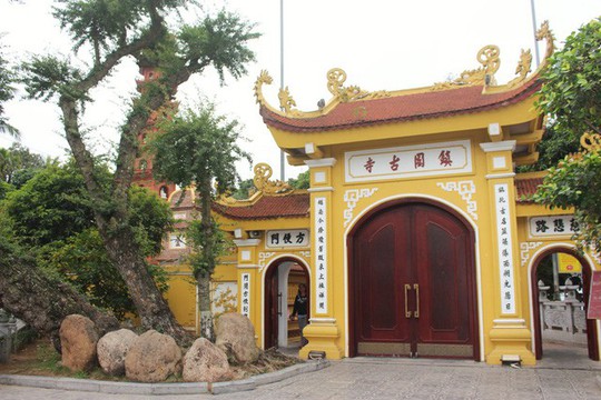Cận cảnh ngôi chùa đẹp bậc nhất thế giới ở Hà Nội - Ảnh 3.