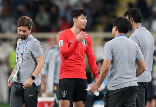 HLV Hàn Quốc: Son Heung-min khiến Asian Cup giá trị hơn - Ảnh 1.