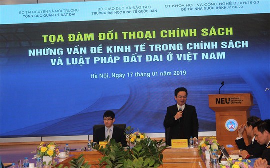 “Các đại gia Việt giàu siêu tốc nhờ đất đai là chính” - Ảnh 2.