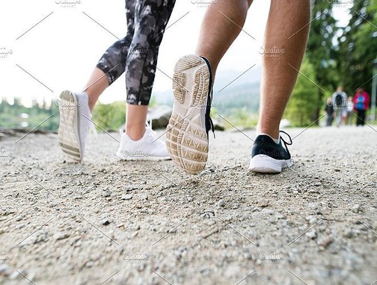 Đừng để chạy bộ lại gây tổn hại cho sức khỏe - Ảnh 12.