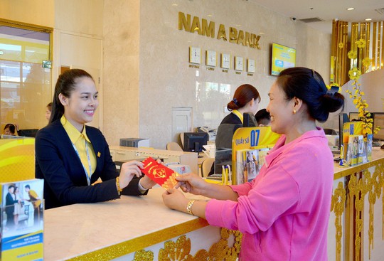 Gửi tiền Nam Á, rước lộc về nhà - Ảnh 2. Gửi tiền Nam Á, rước lộc về nhà - Ảnh 2.