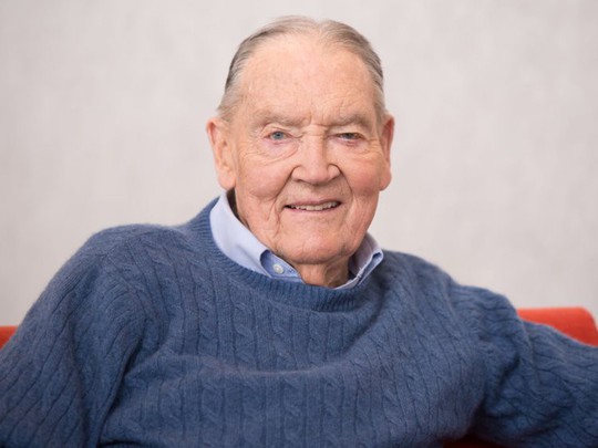 Cuộc đời của Jack Bogle - “người hùng” trong mắt Warren Buffett - Ảnh 6.