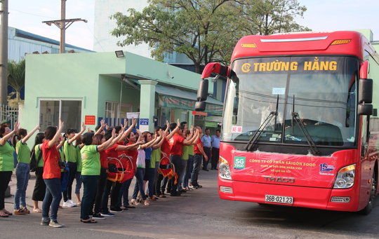 Chi 1,4 tỉ đồng đưa công nhân về quê đón Tết - Ảnh 8.