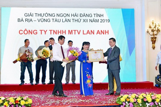 Bông hồng vàng Nguyễn Nam Phương thành công từ nghị lực phi thường - Ảnh 3.