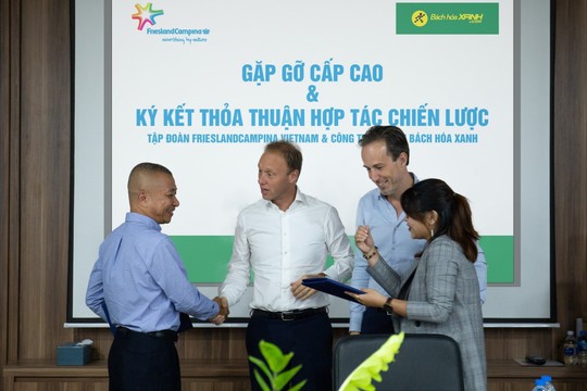 CEO Toàn cầu Tập đoàn FrieslandCampina: Tôi ấn tượng về mô hình kinh doanh của Bách hóa Xanh - Ảnh 2.