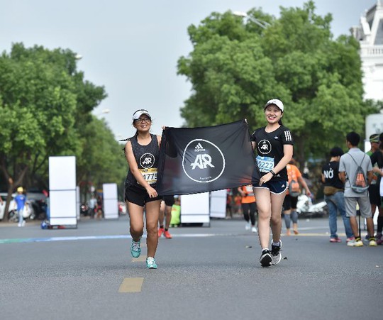 Thành viên nòng cốt của AR Saigon đăng quang tại Longbien Marathon 2019 - Ảnh 4.