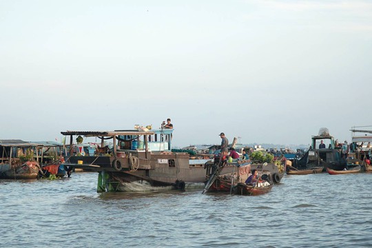 Cuối tuần check-in chợ nổi, hàng thốt nốt - Ảnh 3.