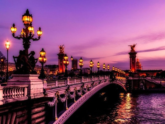 Mách bạn những nơi chụp ảnh đẹp nhất khi thăm thú Paris - Ảnh 1.