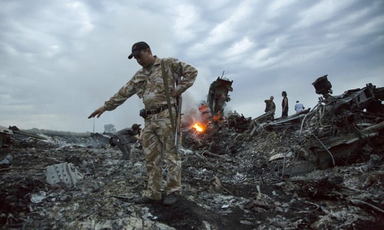 Tiết lộ động trời về vụ bắn hạ máy bay MH17 - Ảnh 2.