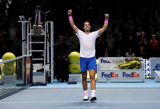 Nadal nối bước Djokovic, bị loại sớm khỏi ATP Finals 2019 - Ảnh 2.