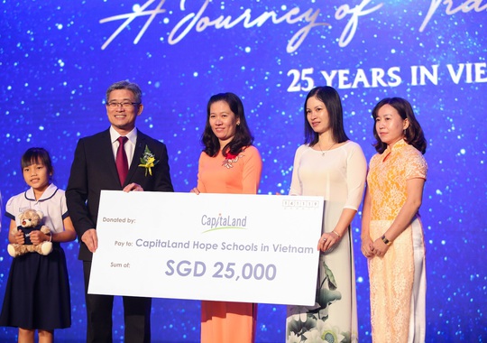 CapitaLand Việt Nam, 25 năm phát triển và cam kết hỗ trợ giáo dục 25.000 đô la Singapore - Ảnh 4.