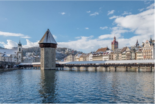 Vẻ đẹp Thụy Sĩ vào mùa đông - Ảnh 2.
