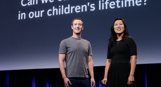 Vợ chồng ông chủ Facebook lần đầu chia sẻ về hôn nhân và gia đình - Ảnh 2.