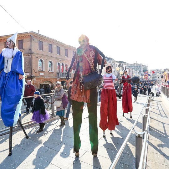 Đến Venice vào tháng 2, dự lễ hội hóa trang hoành tráng nhất năm - Ảnh 6.