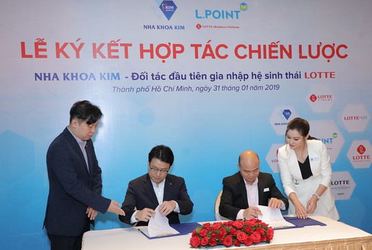 Nha khoa Kim là doanh nghiệp đầu tiên tham gia vào hệ sinh thái của Tập đoàn Lotte - Ảnh 1.