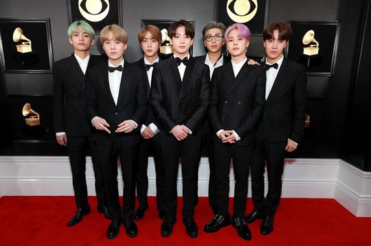 10 phong cách trang điểm đẹp nhất tại Grammy Awards 2019 - Ảnh 9.