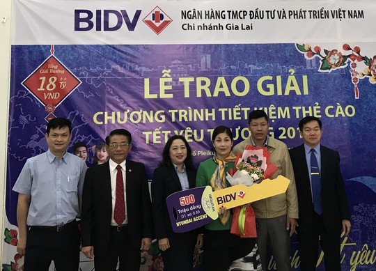 Gửi tiết kiệm dịp Tết ở BIDV, bất ngờ trúng 500 triệu đồng - Ảnh 1.