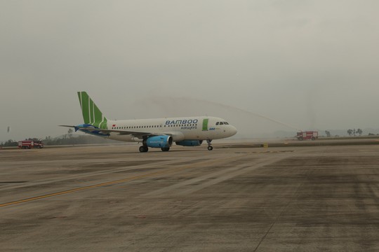 Bamboo Airways mở đường bay tới Vân Đồn ngay trước Tết - Ảnh 1.