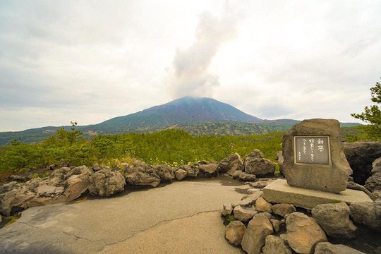 Kagoshima, vùng đất kỳ lạ với núi lửa nghìn năm - Ảnh 1.