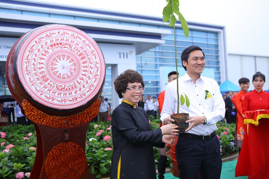 Tập đoàn TH tặng 21.000 cây dổi xanh cho tỉnh Nghệ An - Ảnh 2.
