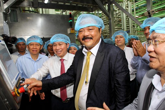 Tân Hiệp Phát khánh thành nhà máy nước giải khát tại ĐBSCL - Ảnh 3.