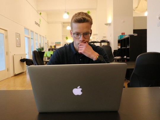 Nils Reichardt: 17 tuổi đã điều hành startup riêng - Ảnh 13.