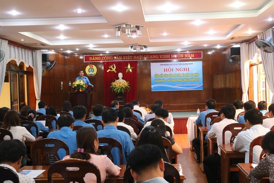 Quảng Nam: Khen thưởng cho các tập thể, cá nhân đạt thành tích phong trào Xanh – Sạch – Đẹp - Ảnh 1.