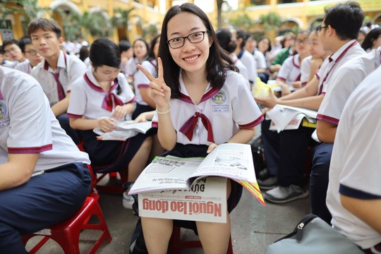 Đưa trường học đến thí sinh 2019 tại TP HCM: Rớt đại học thì phải làm sao? - Ảnh 2.