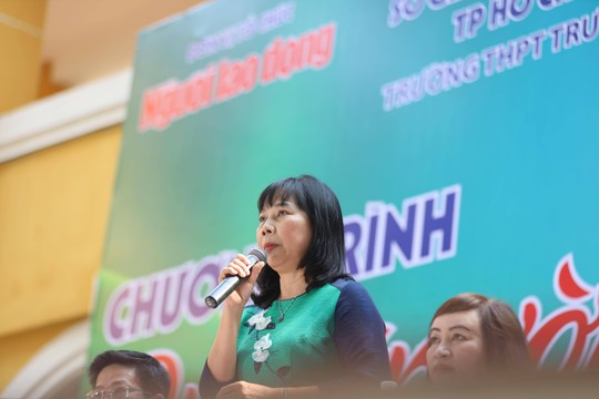 Đưa trường học đến thí sinh 2019 tại TP HCM: Rớt đại học thì phải làm sao? - Ảnh 10.