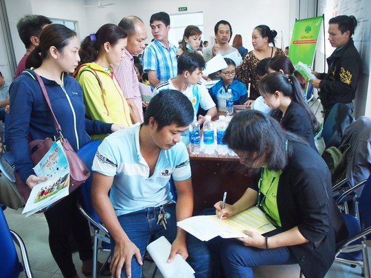 Sàn việc làm TP HCM: Khát lao động phổ thông - Ảnh 1. Sàn việc làm TP HCM: Khát lao động phổ thông - Ảnh 1.