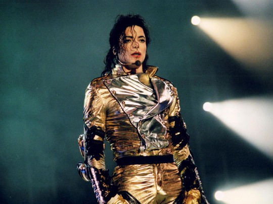 BBC bác tin cấm nhạc của Michael Jackson vì tố cáo ấu dâm - Ảnh 2.
