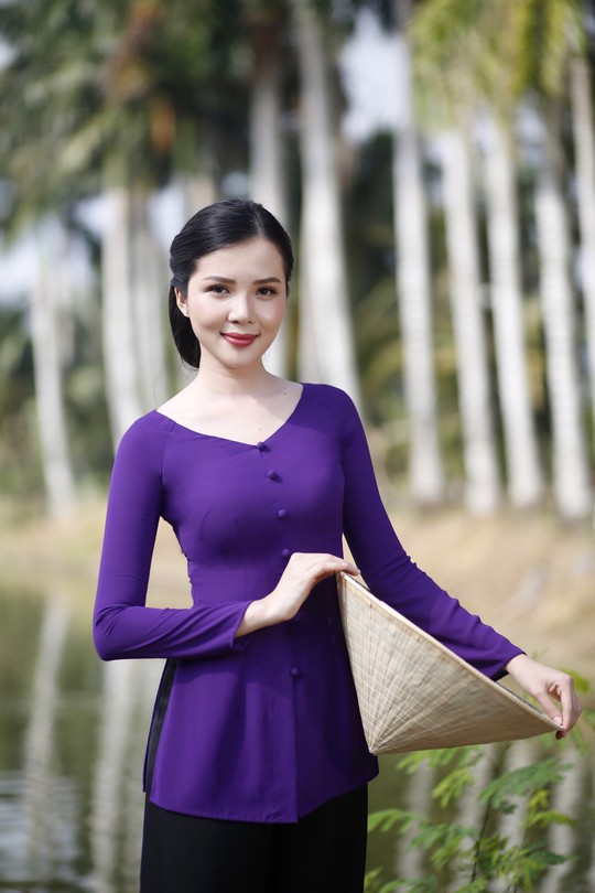 Hoa khôi Huỳnh Thúy Vi làm đại sứ lễ hội bánh dân gian Nam Bộ - Ảnh 10.