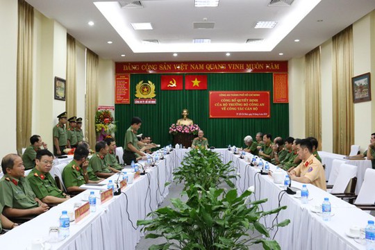 Đại tá Nguyễn Sỹ Quang làm Phó Giám đốc Công an TP HCM - Ảnh 1.