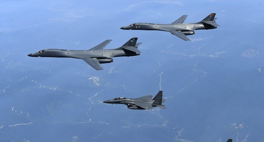 Triều Tiên dọa phản ứng quân sự đối với Mỹ và Hàn Quốc - Ảnh 1.