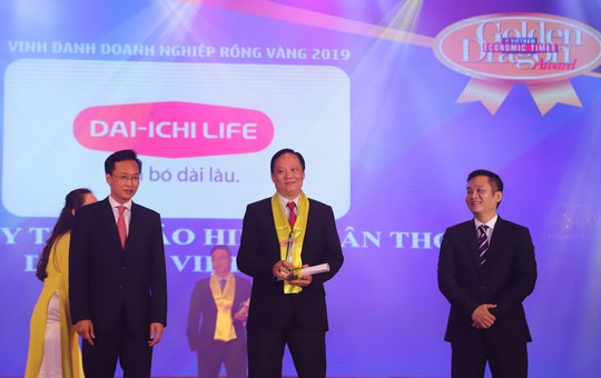 Năm thứ 11 Dai-ichi Life Việt Nam đạt “Công ty bảo hiểm nhân thọ tốt nhất” - Ảnh 1.