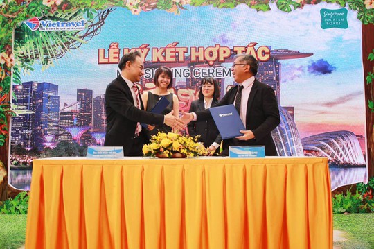 Vietravel hợp tác với STB thu hút du khách Việt tới Singapore - Ảnh 1.