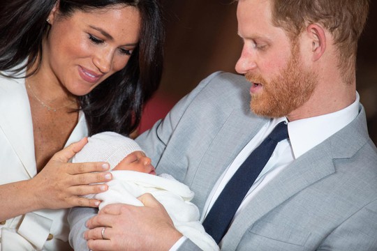 Anh: Hoàng tử nhỏ mới sinh đã được đặt tên - Ảnh 2.