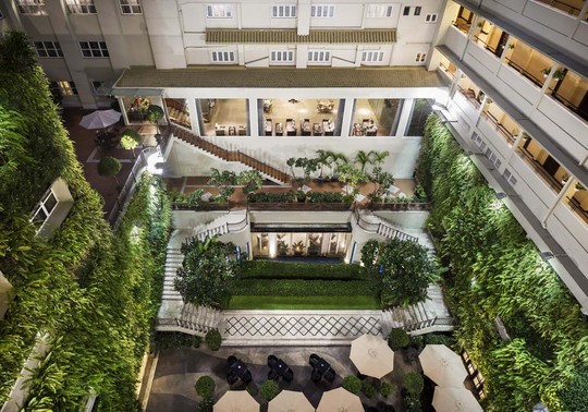Vertical Garden - Rex Hotel Saigon: Thưởng thức tiệc buffet 5 sao tại Grill & Beer - Ảnh 1.