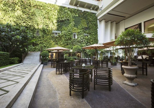 Vertical Garden - Rex Hotel Saigon: Thưởng thức tiệc buffet 5 sao tại Grill & Beer - Ảnh 2.