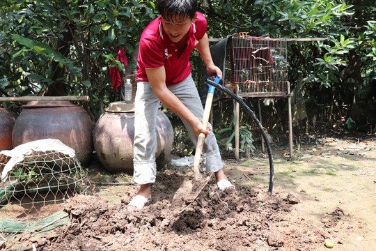 Gắn đồng hồ nước miễn phí cho các hộ gia đình khó khăn tại Cần Giờ - Ảnh 5.