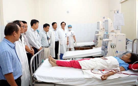PV GAS tài trợ thiết bị y tế cho Bệnh viện Trung ương Huế - Ảnh 3.