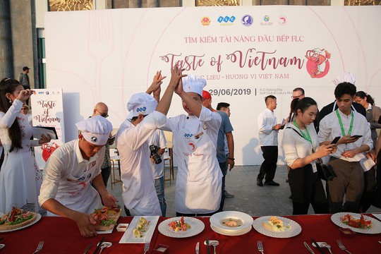 Cuộc thi “Taste Of Vietnam: Tôm Bạc Liêu – Hương vị Việt Nam” tại FLC Hạ Long - Ảnh 8.