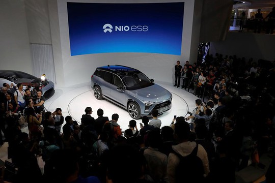 Trung Quốc lo sợ thị trường ôtô điện nổ tung như bong bóng - Ảnh 1.