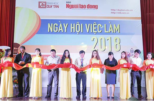 Ngày hội Việc làm tại Đại học Duy Tân: Hàng ngàn cơ hội việc làm đang chờ ứng viên - Ảnh 1.