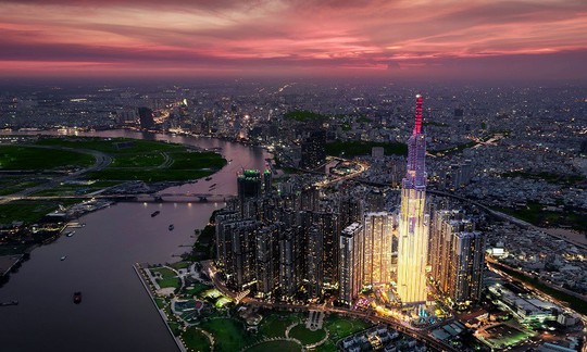 Đầu bếp nổi tiếng thế giới trổ tài nấu món “phở chọc trời” tại Vinpearl Luxury Landmark 81 - Ảnh 5.