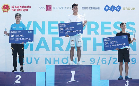 VnExpress Marathon 2019 khuấy động thành phố biển Quy Nhơn - Ảnh 3.