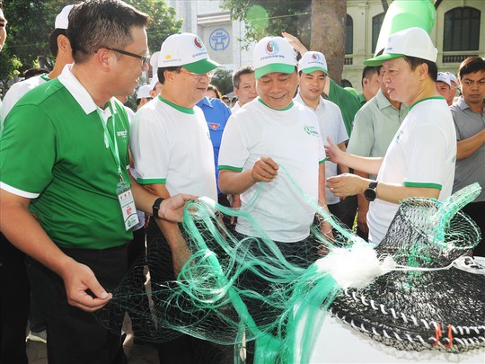 Thủ tướng Nguyễn Xuân Phúc khẳng định: Việt Nam quyết tâm chống rác thải nhựa - Ảnh 3.