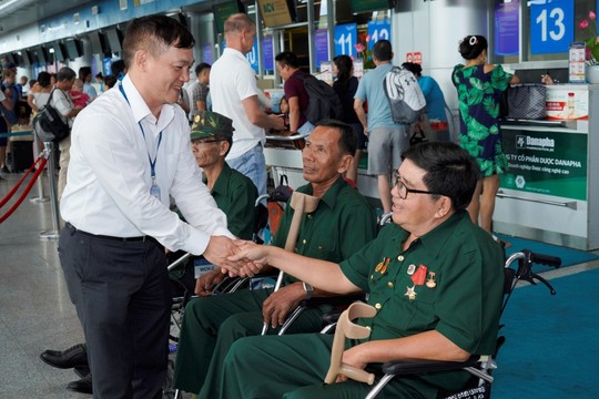 Hành trình đặc biệt tới Hà Nội của cựu tù Côn Đảo và thương binh chiến trường Campuchia - Ảnh 4.