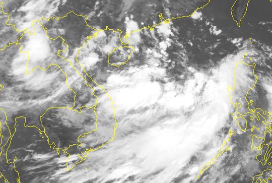 Áp thấp nhiệt đới mạnh lên thành bão giật cấp 11 trên Biển Đông - Ảnh 2.